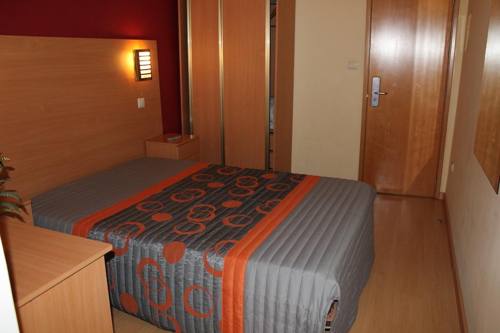 Guest House Estrela ポルト 部屋 写真