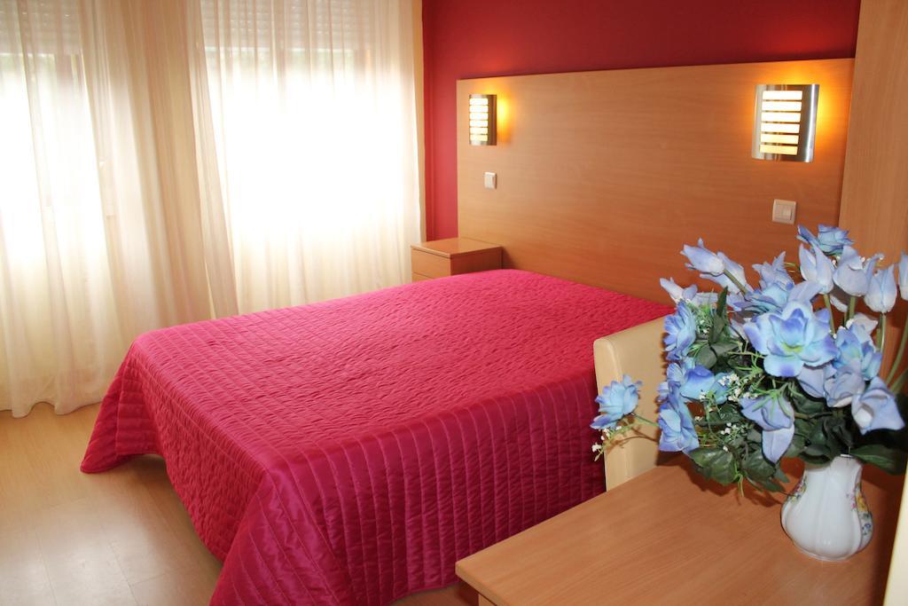 Guest House Estrela ポルト 部屋 写真